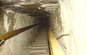 inside the Cheops-Pyramid