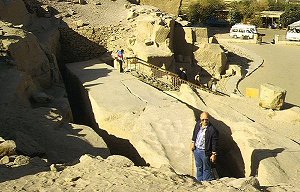 Halbfertiger Monolith bei Assuan