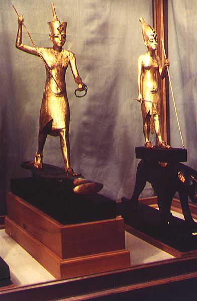 Goldene Statuetten von Tutenchamon