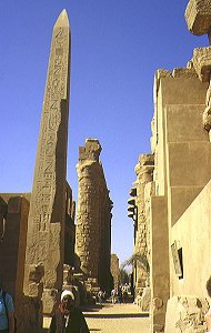 Obelisk der Hatschepsut in Karnak